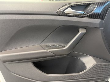 T-Cross 1.0 TSI Style ACC AUT Virtual KlimaA. LM – Bild 9
