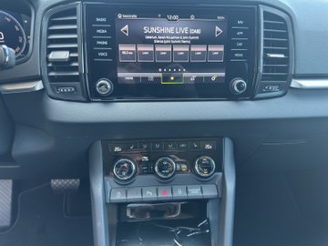 Karoq 1.5 TSI DSG Balance ACC AHK Navi eHeck – Bild 11