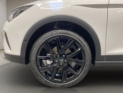 Arona 1.5 TSI FR ACC AHK AUT Kam. Navi Sportp.