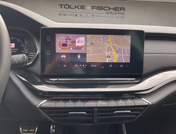 Octavia Combi 2.0 TDI Sportline ACC AUT Navi HUD