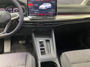 Golf VIII Variant 1.5 eTSI  W Life ACC AHK AUT – Bild 14