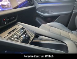 Macan 4S BOSE LED-Matrix Panorama Luftfederung