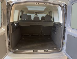 Caddy 1.5 TSI Dark Label Pano ACC Kam. Navi Pano