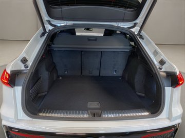 Q5 Sportback 2.0 TDI quattro W Pano S-line ACC – Bild 17