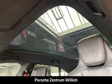 Taycan 4S Cross Turismo InnoDrive Surround-View – Bild 31