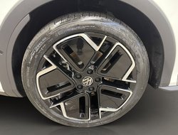 T-Roc R-Line 1.5 l eTSI OPF DSG R-Line IQLight