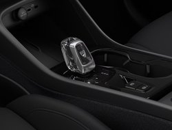 XC40 B3 Mild-Hybrid Plus Dark ACC AHK AUT Kam.
