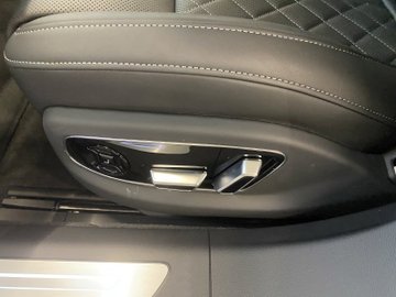 S8 4.0 quattro TFSI ACC AUT Kam. Leder Luft Navi – Bild 10
