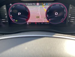 Karoq 1.5 TSI DSG Sportl. DCC PANO ACC eHeck Navi