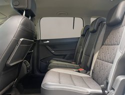 Touran BMT 1.5 TSI Comfortline ACC AHK AUT Navi