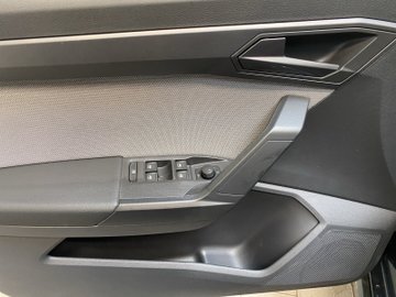 Arona 1.5 TSI FR ACC AUT Kam. Navi Sportp. LED – Bild 9