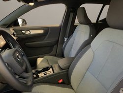 XC40 B3 Plus Black Edition Benzin !!!GEWERBE!!!