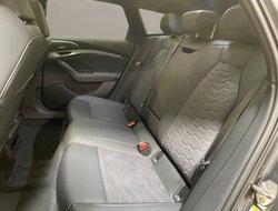 A6 e-tron Avant performance W S-line ACC AHK AUT