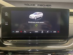 Octavia Combi 2.0 TDI Style ACC AHK AUT Kam. HUD