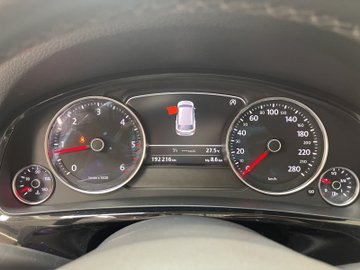 Touareg 4Motion 3.0 BMT V6 TDI Terrain Tech Pano – Bild 13