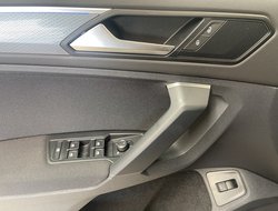 Tiguan 2.0 TDI BMT Active ACC AHK AUT Navi HUD