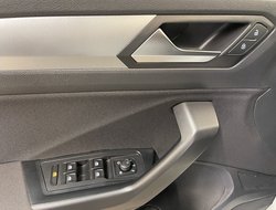 T-Roc 1.0 TSI Life Kam. Virtual KlimaA. LED LM