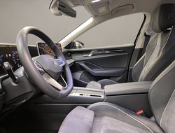 Passat Variant 2.0 TDI W Business ACC AHK AUT LM