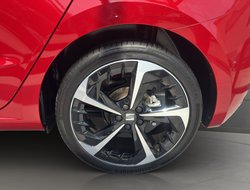 Ibiza 1.0 TSI FR ACC FLA SHZ LM LED KeyLess PDC