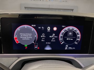 Passat Variant 2.0 TDI 4Motion R-Line DCC Pano – Bild 12