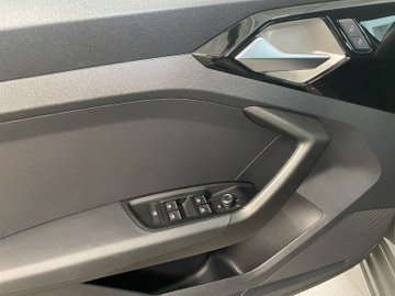 A1 Sportback 25 1.0 TFSI S-Line S-line AUT LED – Bild 9