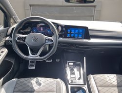 Golf VIII 1.5 eTSI R-Line R-Line IQLight ACC AHK