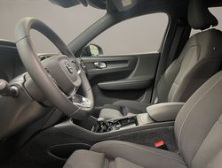 XC40 P8 Twin Core Recharge Pure Electric AUT LED