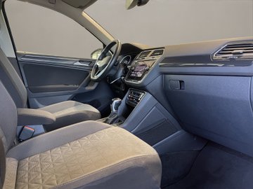 Tiguan 2.0 TDI BMT Life ACC AHK AUT Kam. Navi LM – Bild 19