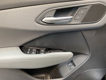 Q3 Sportback e-hybrid 1.5 200 kW ACC AHK LM – Bild 9