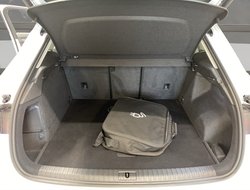 Q3 45 1.4 TFSI e Basis Pano AUT Kam. Navi Pano