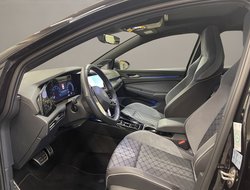 Golf VIII 2.0 TDI R-Line R-Line IQLight AUT Kam.