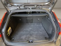 V60 Kombi B4 (Diesel) Plus Dark AUT Kam. Navi LM