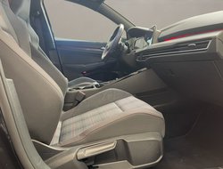 Golf VIII 2.0 TSI GTI ACC AUT Kam. Navi Sportp.